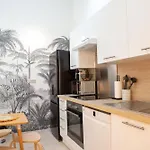 Duplex Carre D'or Au Calme Sur Cour 100m De La Ницца