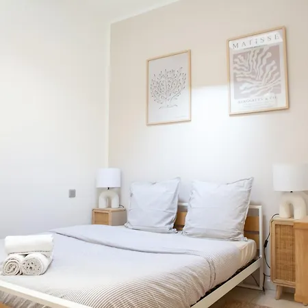 Duplex Carre D'or Au Calme Sur Cour 100m De La