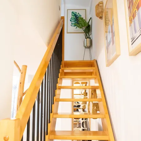 Duplex Carre D'or Au Calme Sur Cour 100m De La *